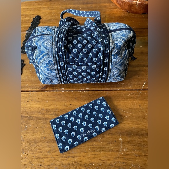 Vera Bradley Handbags - Vintage Vera Bradley Nantucket Navy Blue Duffle Purse Bag Matching Wallet
